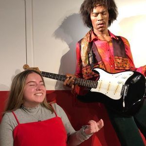 Meet your Posher, Hilda